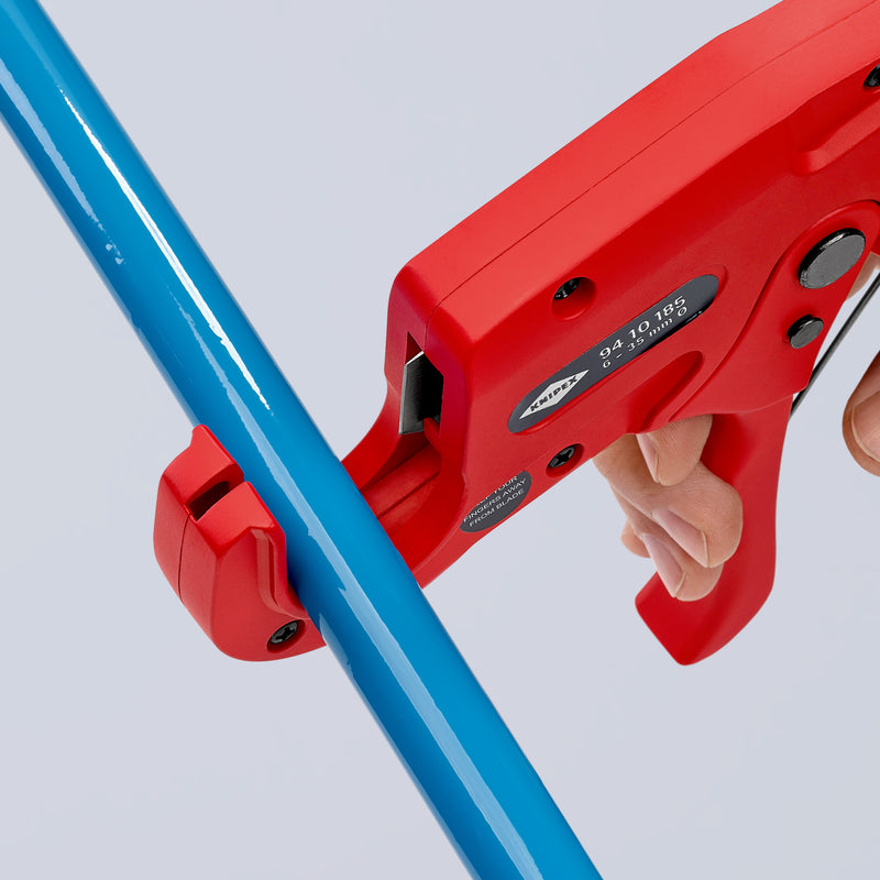 94 10 185 | Plastic Conduit Pipe Cutter (6-35mm Capacity)